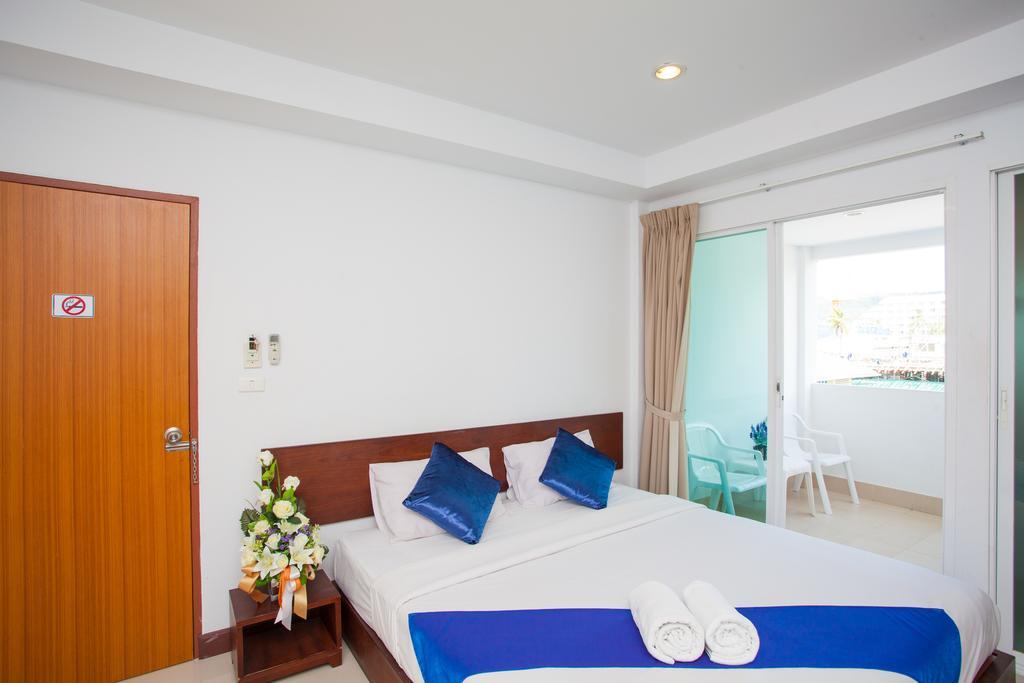 Nouveau Guesthouse Patong Ngoại thất bức ảnh