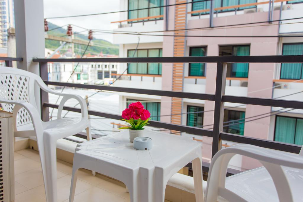 Nouveau Guesthouse Patong Ngoại thất bức ảnh