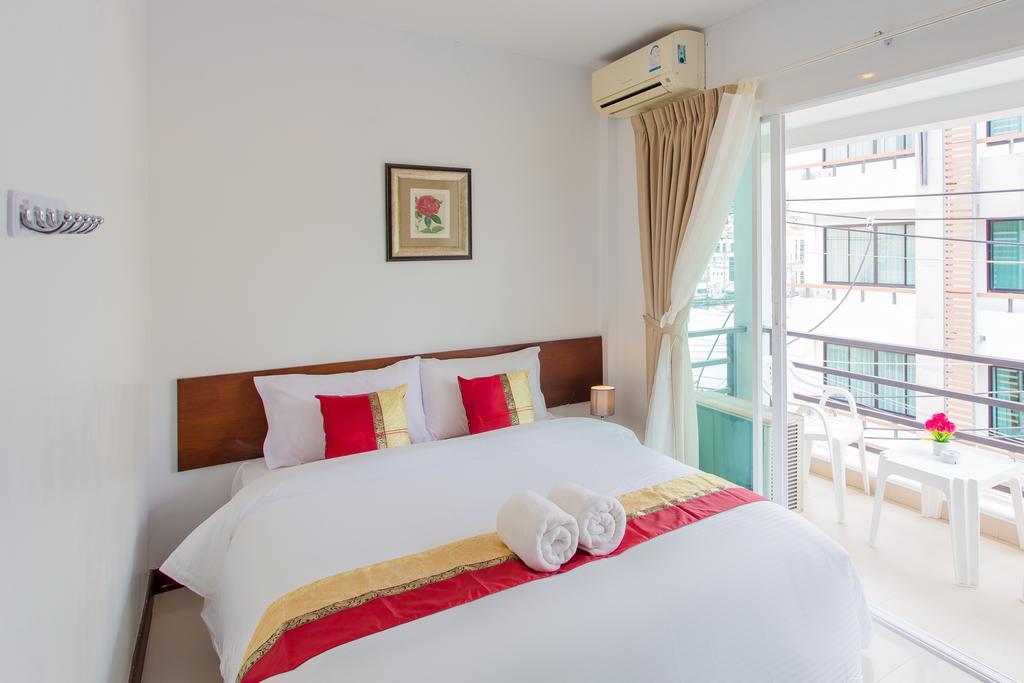 Nouveau Guesthouse Patong Ngoại thất bức ảnh